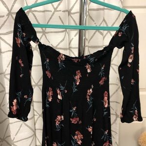 Forever 21 off-the-shoulder black floral top